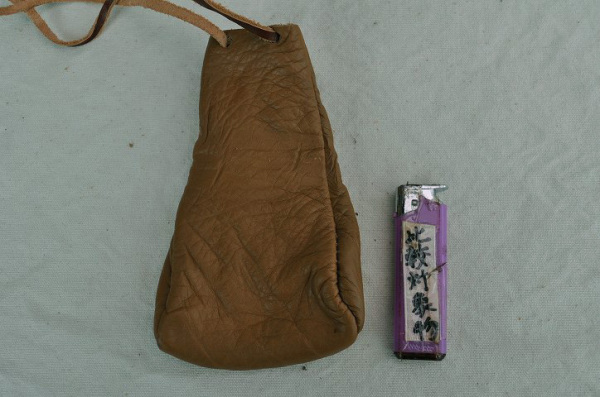 ka light gold *metisn pouch * Camel Brown size L AC new goods cow leather . many old Conti . attaching 