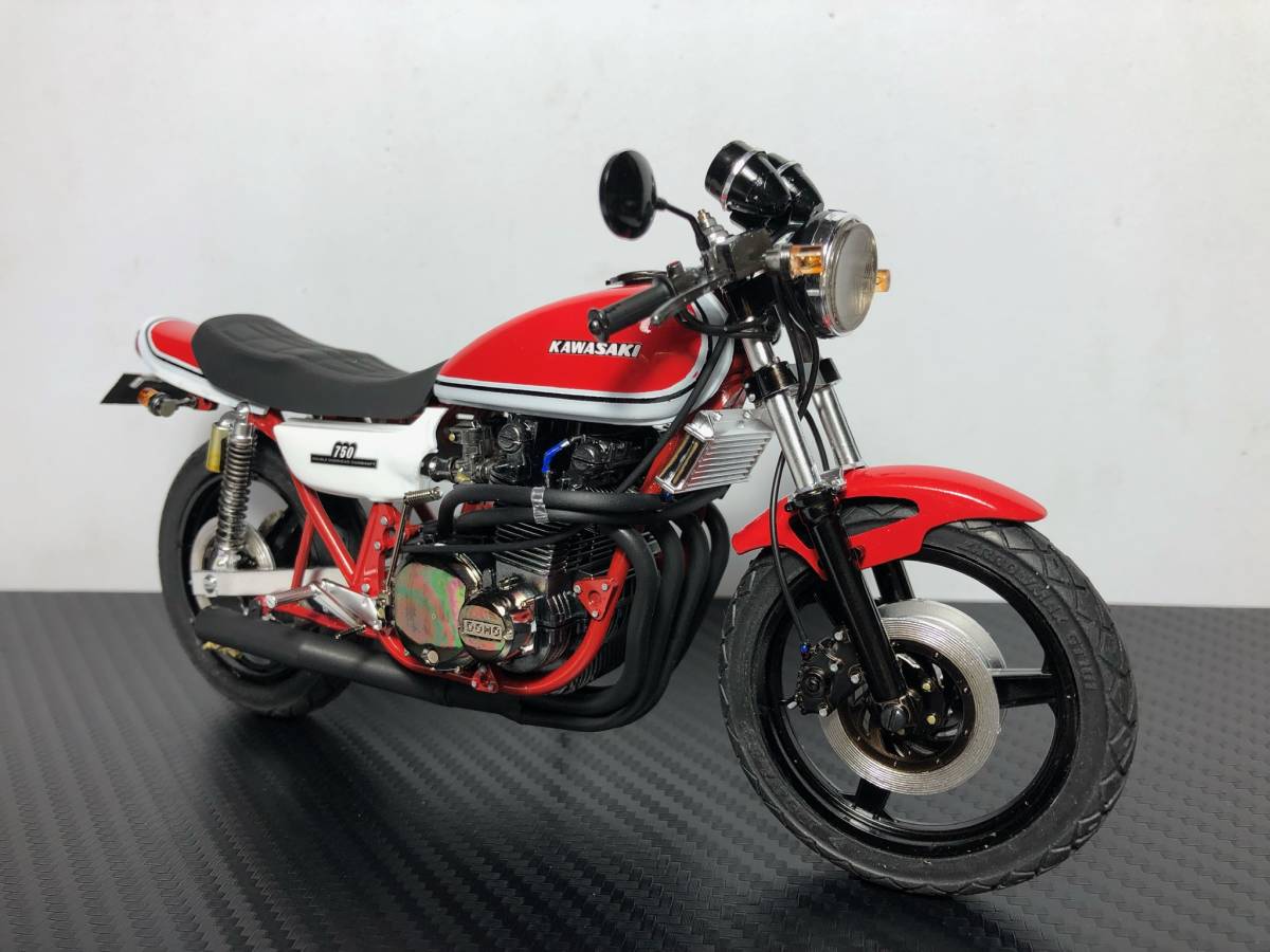 Yahoo!オークション - アオシマ 1/12 カワサキ Z2 研二君仕様 Yahoo!オークション - アオシマ 1/12 カワサキ Z2 研二君仕様