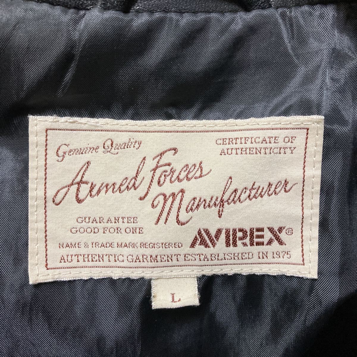 【美品】AVIREX アヴィレックス シングルレザージャケット ライダースジャケット ブラック Lサイズ 6171075 羊革_画像3