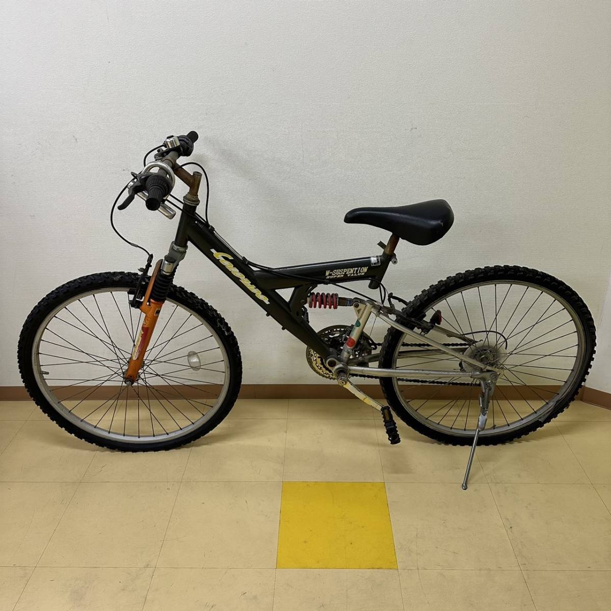 J272246(022)-602/MR5000【名古屋】自転車 SHIMANO シマノ EQUIPPED の画像1