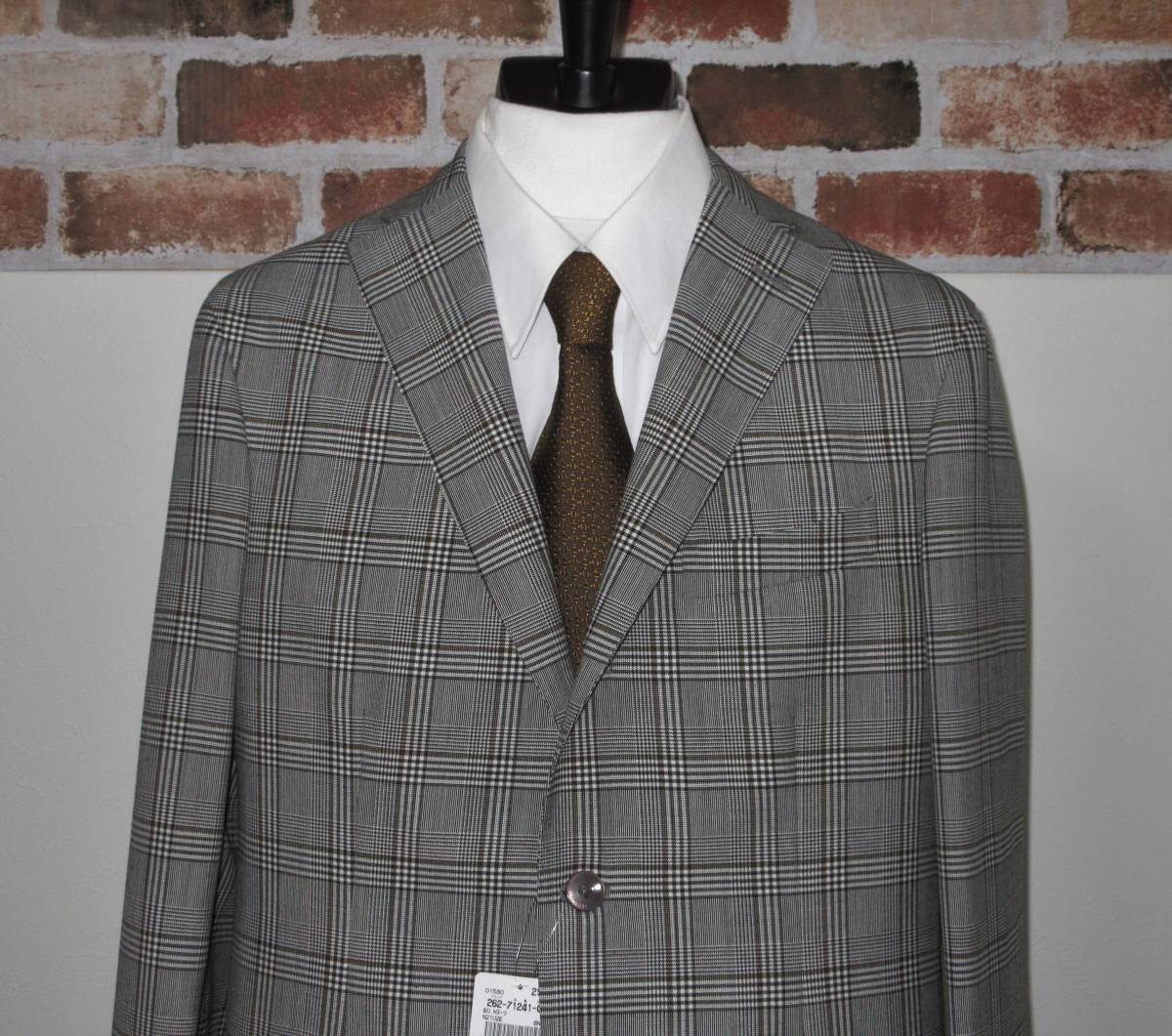 80%OFF新品 ボリオリ BOGLIOLI 春夏スーツ定価173,800円(税込)サイズ48