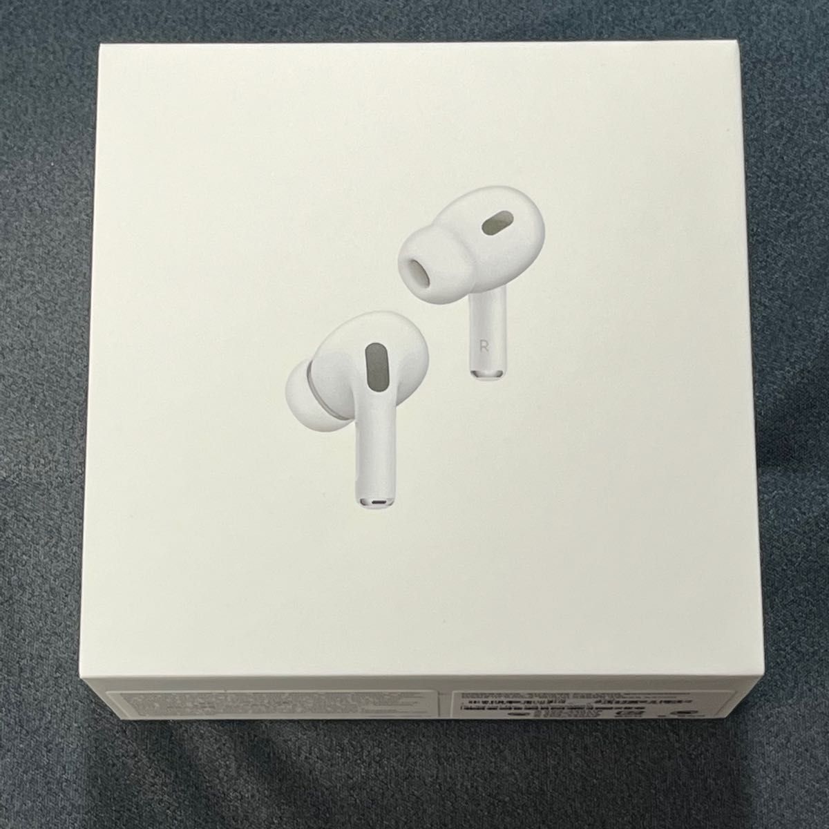新品未開封! AirPods Pro 第2世代 Apple 純正 オンライン購入 alkadhum