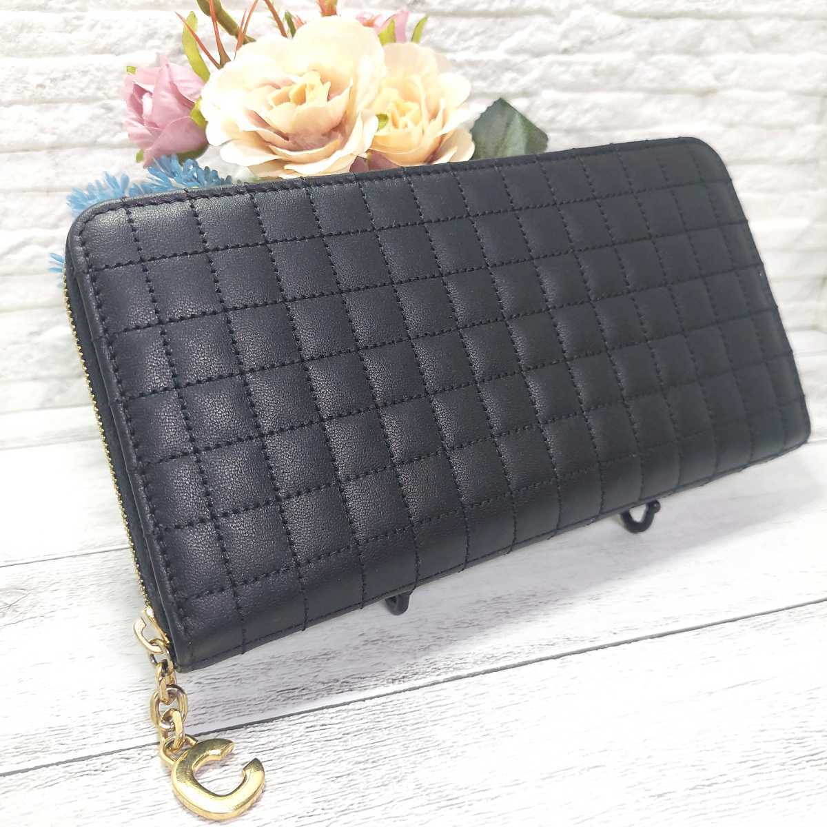国内配送】 セリーヌ CELINE ラージ ジップ ウォレット⭐️ Cチェーン