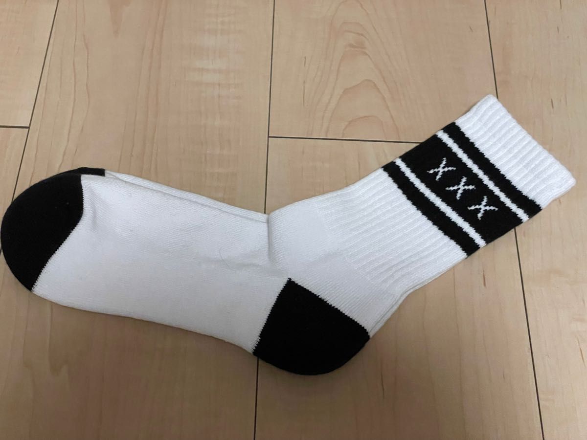 未使用 GOD SELECTION XXX ゴッドセレクション トリプルエックス ソックス 靴下 白×黒