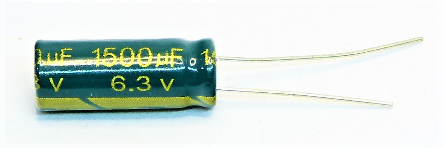 電解コンデンサ 6.3v 1500μF 105°C 1個（6.3v 1500uf）_画像1