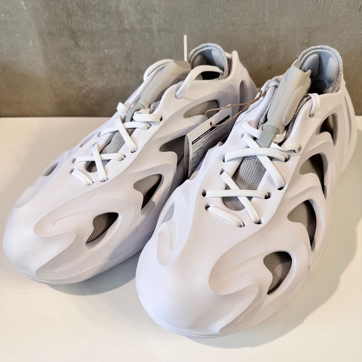 【新品未使用】adidas adiFOM Q “WHITE/GREY” アディフォーム　27.5cm