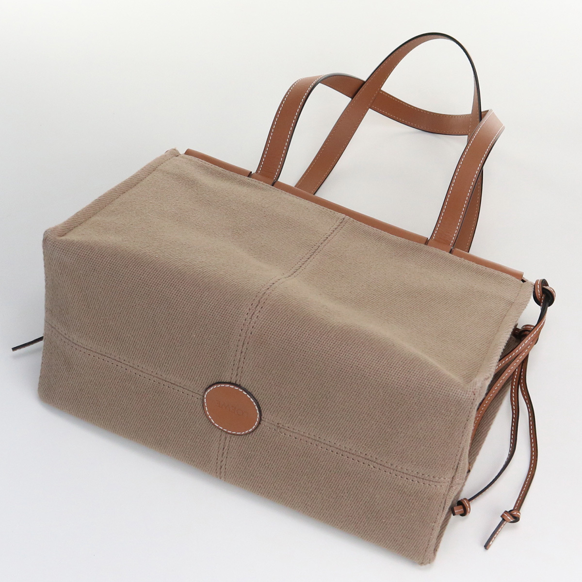 中古良品ロエベLOEWE クッショントートスモール ブランド キャンバス 330.02AA93 ブラウン ランク A us-2 レディース