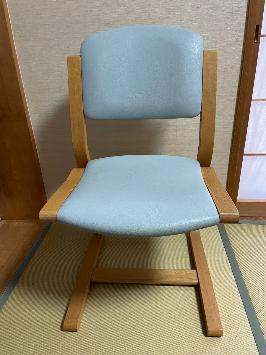 ベネッセ カリモク はぐくみチェア 高さ調整 学習椅子