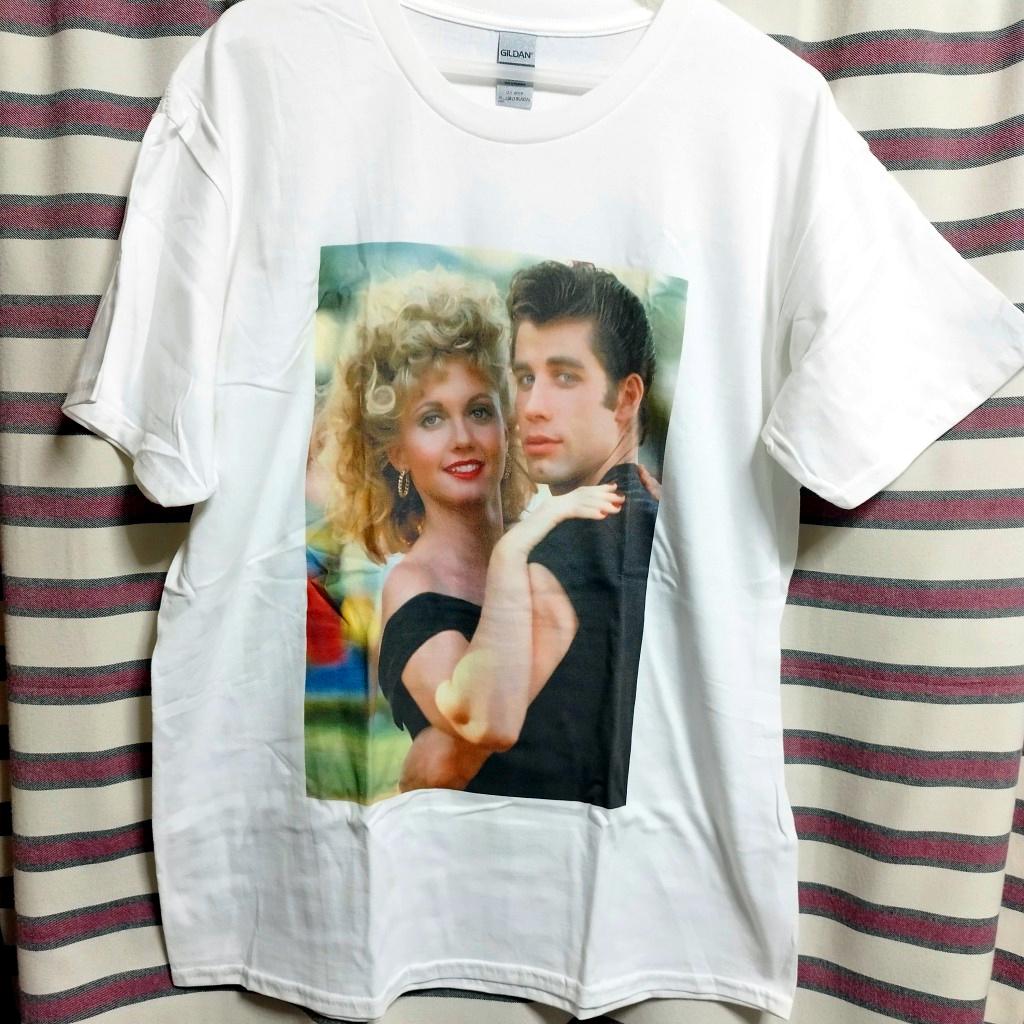 OLIVIA NEWTON JOHN オリビアニュートンジョン 追悼 BIGプリントTシャツ ⑦【Lサイズ】新品/送料無料◇80's GREASE　グリース_画像1