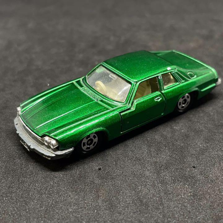 ヤフオク! - 【日本製 トミカ】ジャガー XJ-S No.F68 レアカラー