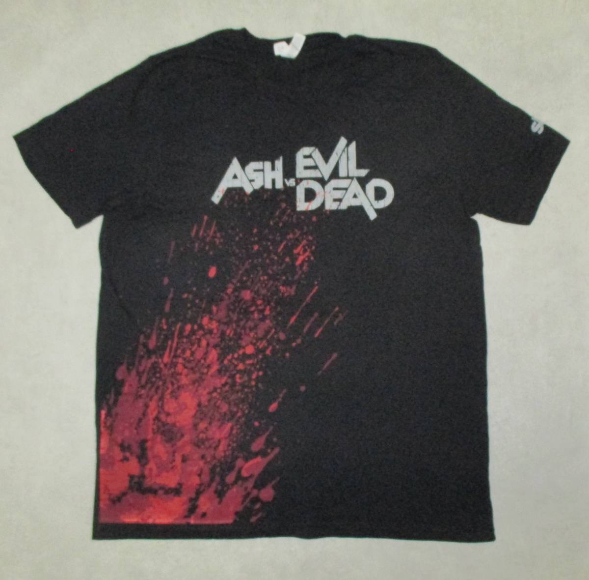 死霊のはらわた リターンズ　Ash vs Evil Dead　Starz　Tシャツ　メンズXL　サム・ライミ　ブルース・キャンベル　ホラー映画 ゾンビ 美品