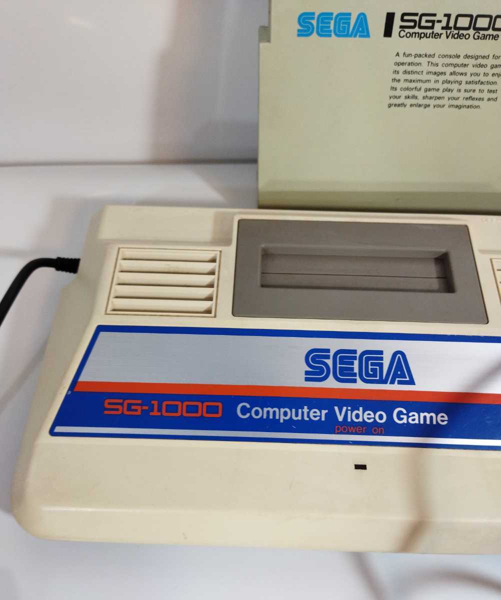 【17】SEGA セガ SG‐1000 コントローラー2個 SG-1000IIコントローラー1個 ビデオゲーム機 005IDHU33の画像2
