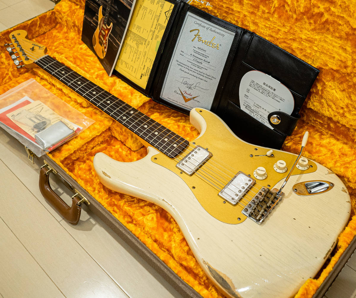 Fender Custom Shop Heavy Relic Stratocaster マイケル ランドウ Flash coat Lacquer White agedの画像1