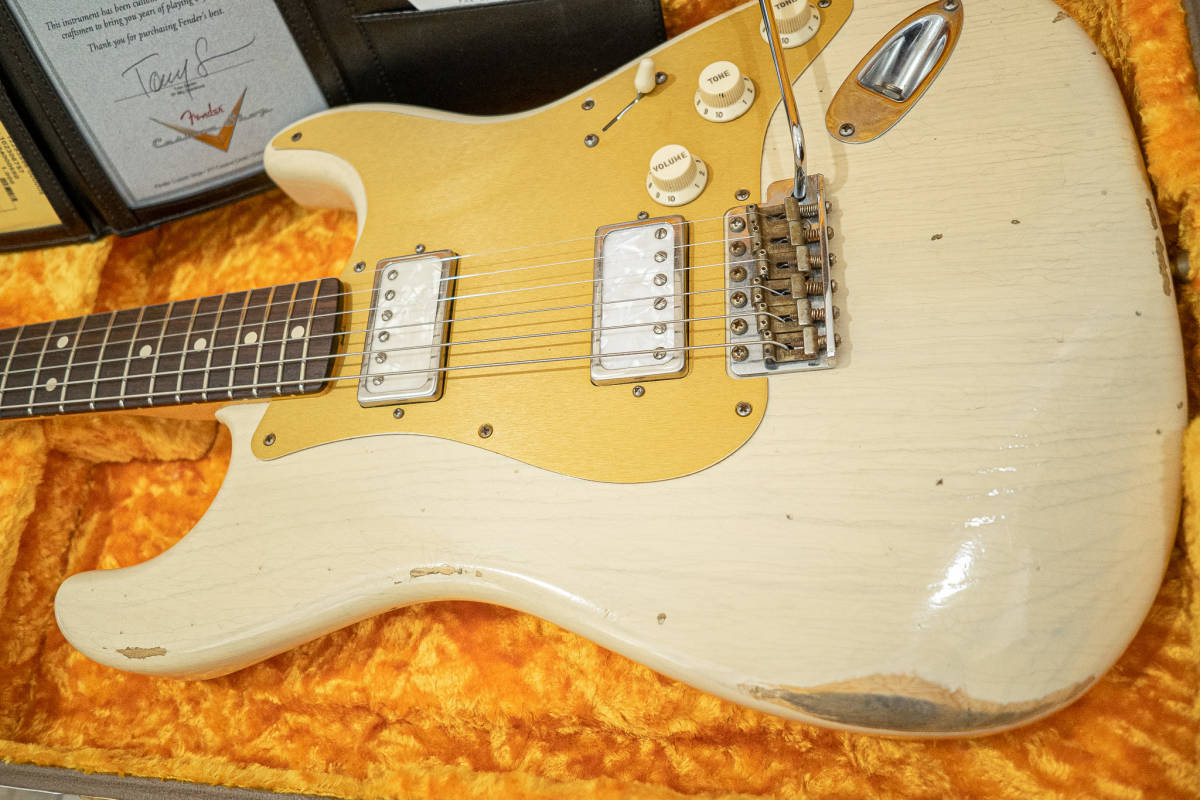 Fender Custom Shop Heavy Relic Stratocaster マイケル ランドウ Flash coat Lacquer White agedの画像2