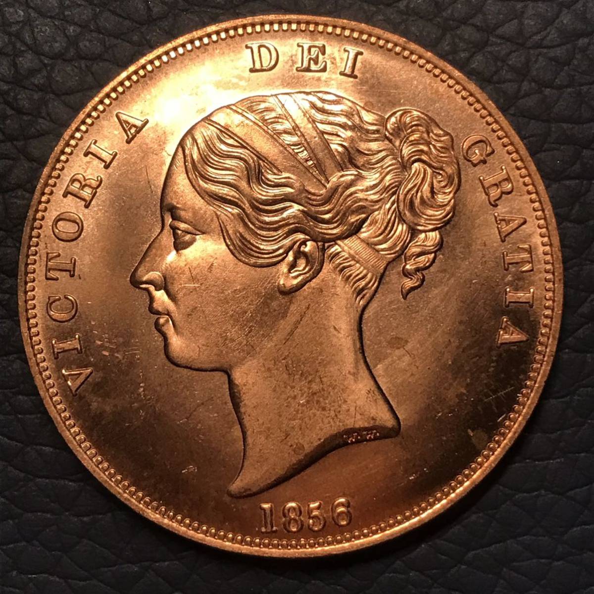 イギリス 銅貨 ヴィクトリア女王肖像 1856年 英国 ヤングヘッド 人物記念 古銭の画像2