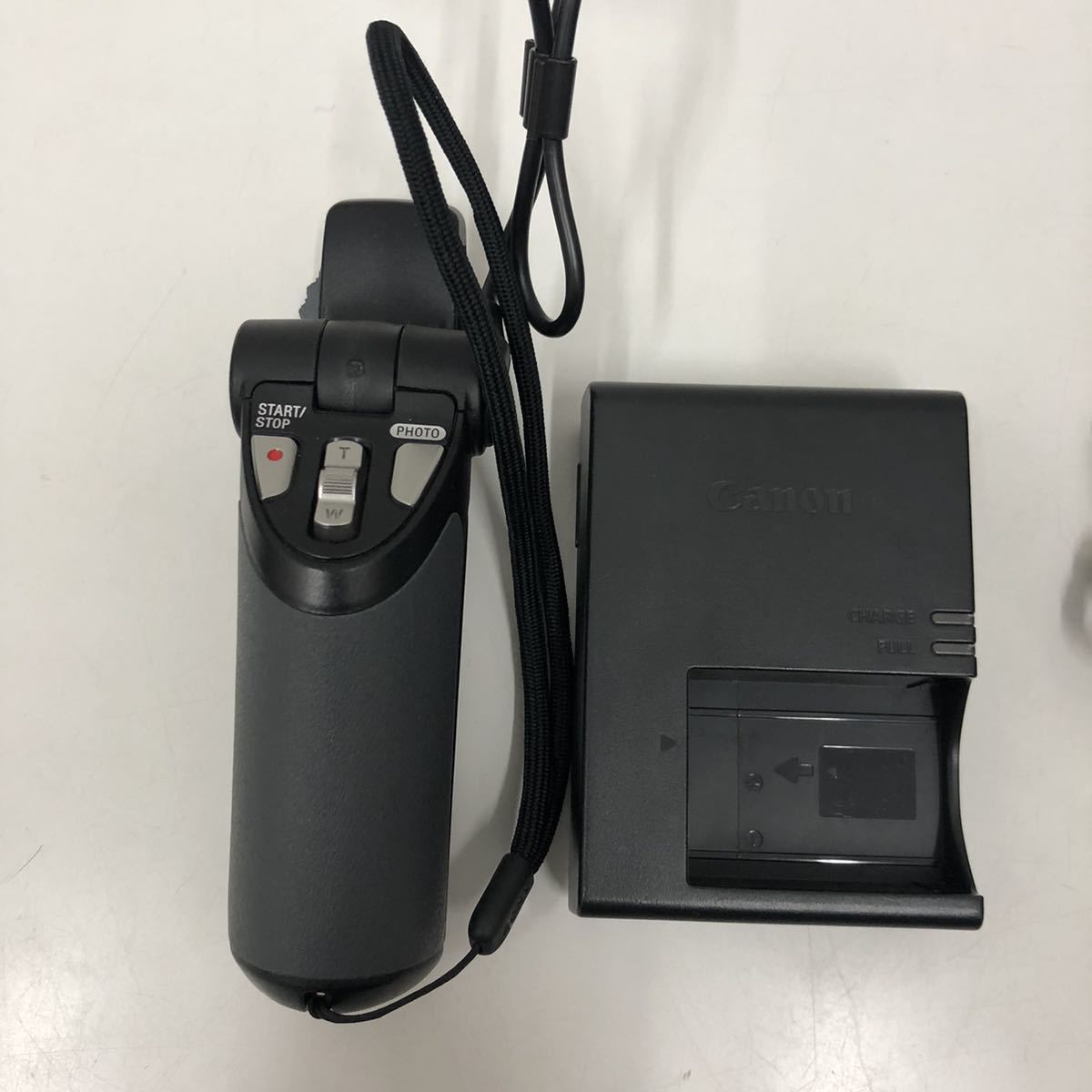 SONY ソニー ビデオカメラ HDR-cx680 付属品あり SONY ソニー ビデオカメラ HDR-cx680 付属品あり