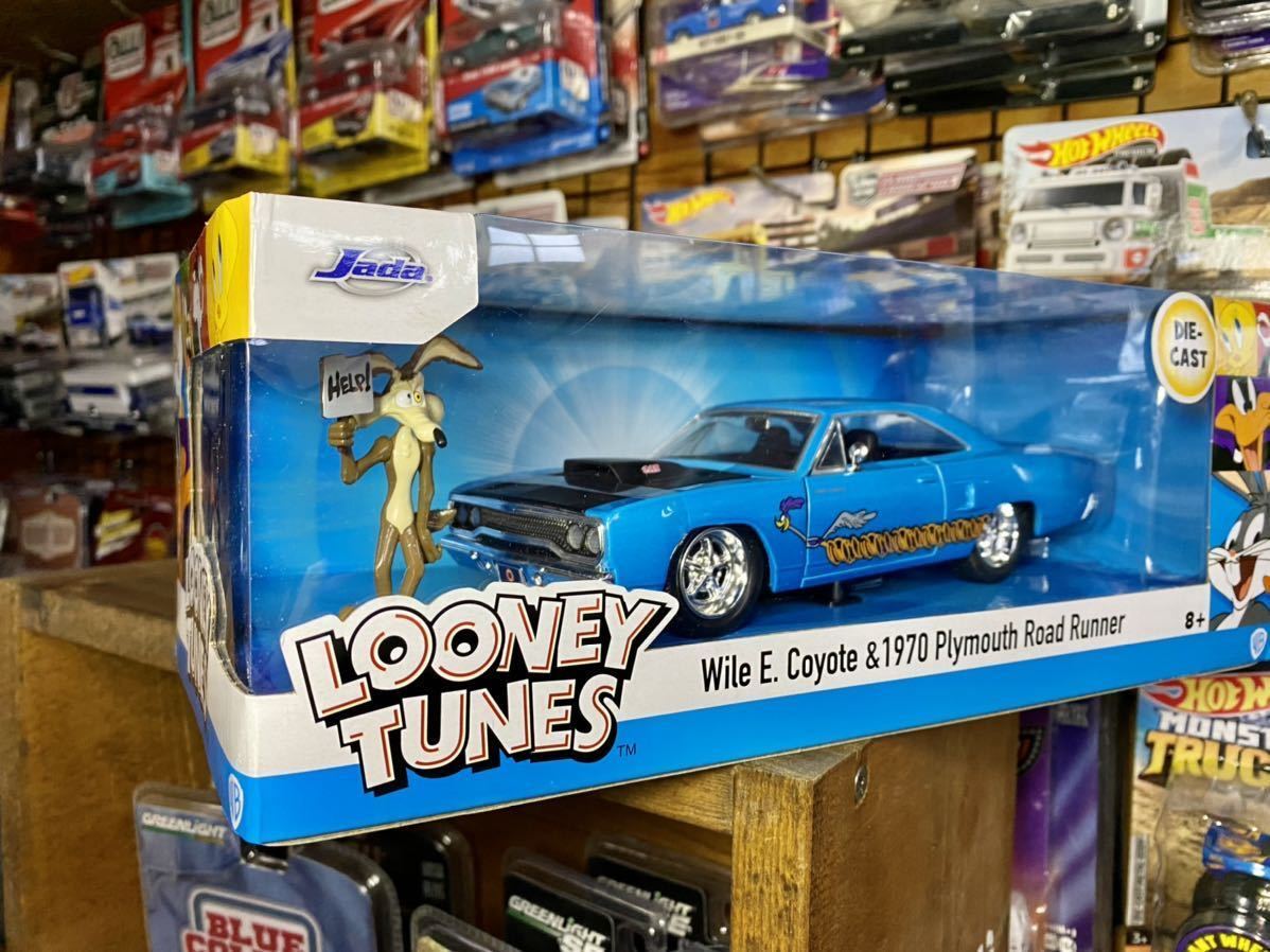 Jada Toys 1/24 1970 plymouth Roadrunner wai Lee * coyote figure attaching new goods * unopened Looney Tunes Hot Wheels liking .