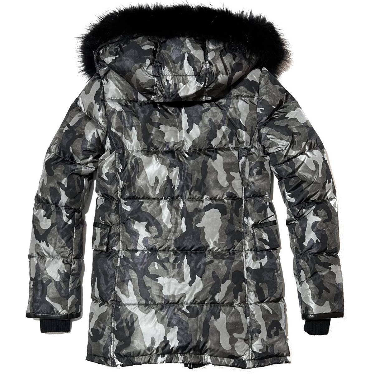 LEON掲載 定価22万 AKM×DUVETICA CAMO NYLON BORDER HOODED DOWN LIMONTA NYLON Sサイズ 数回着 フード付ダウンジャケット コート wjk