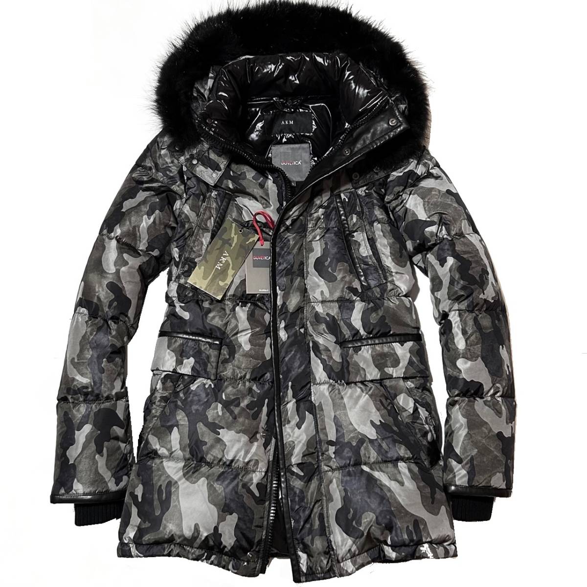 LEON掲載 定価22万 AKM×DUVETICA CAMO NYLON BORDER HOODED DOWN LIMONTA NYLON Sサイズ 数回着 フード付ダウンジャケット コート wjk