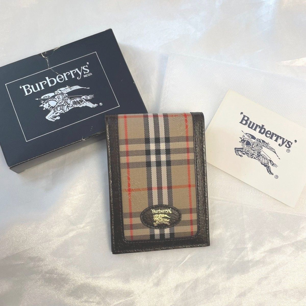 新品未使用】BURBERRY カードケース 定期入れ ノバチェック パスケース