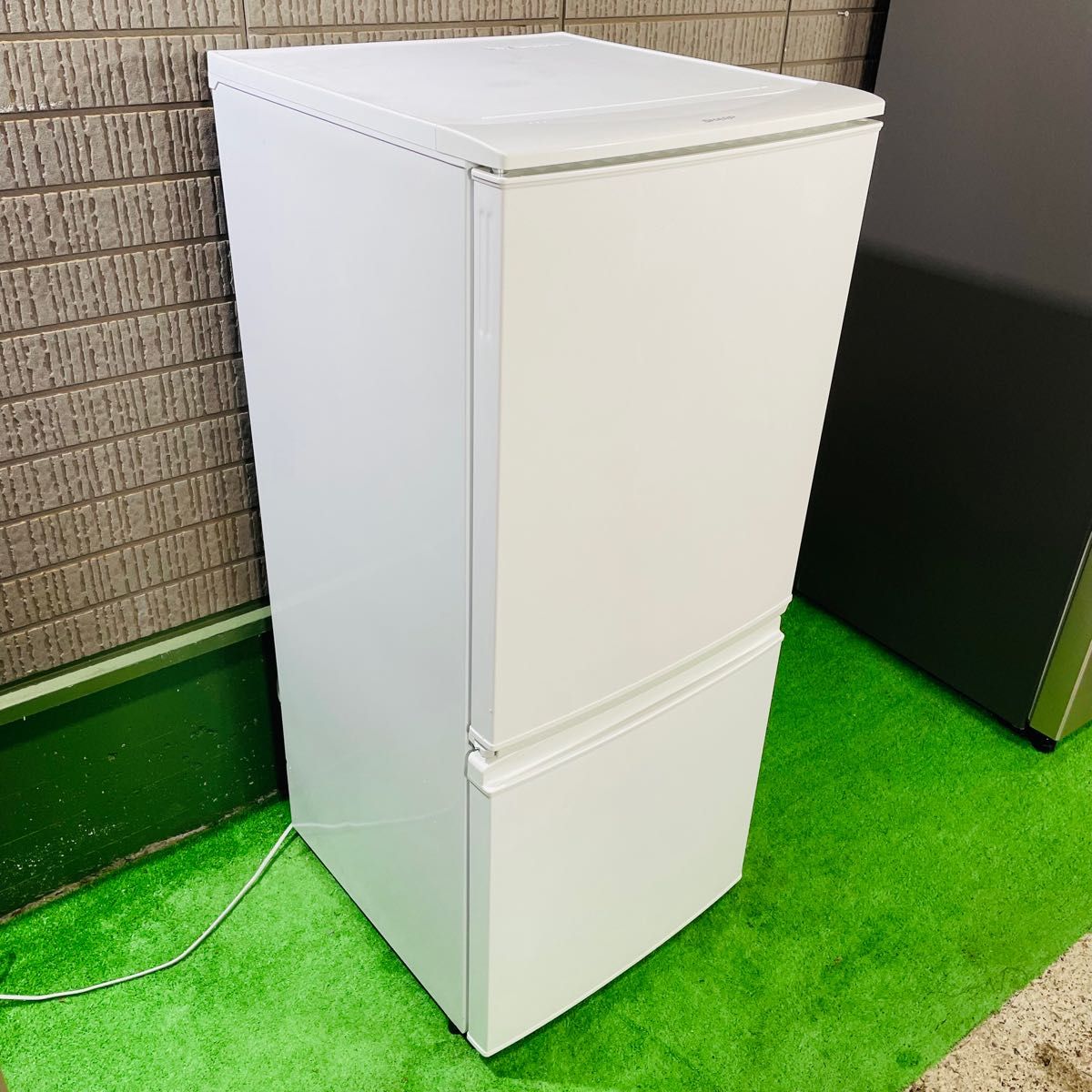 SHARP 137L 冷蔵庫 どっちもドア 耐熱天板【地域限定配送無料】|Yahoo
