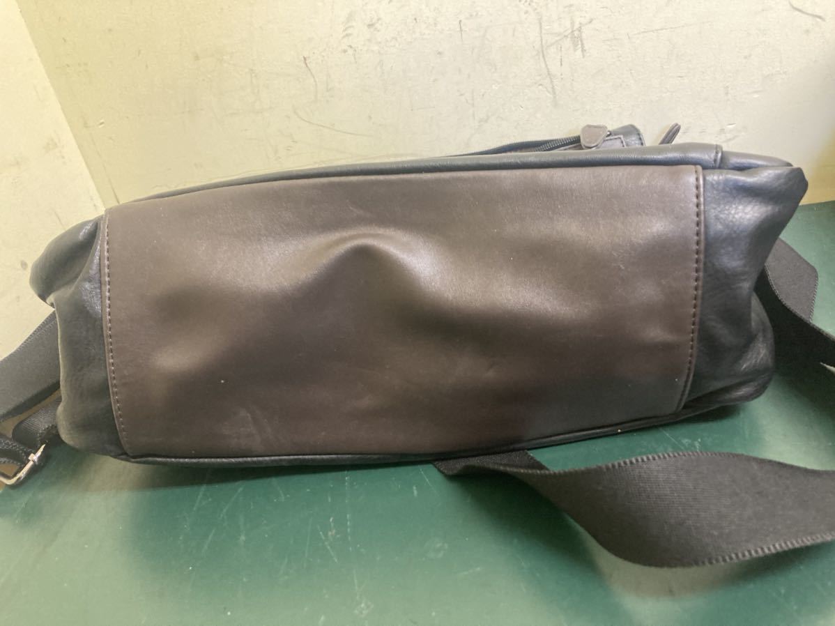 N ARNOLD PALMER Arnold Palmer bag bag shoulder bag length some 26cm width some 37cm depth approximately 14cm