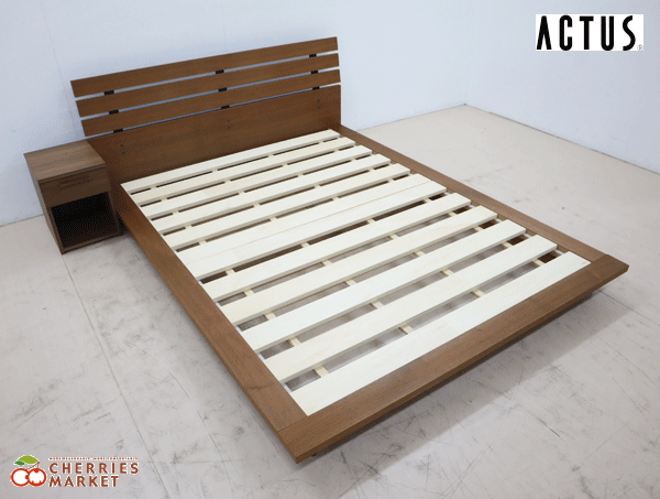 ◆展示新同品◆ ACTUS アクタス FB BED エフビー ベッド ラダー ダブルベッド ベッドフレーム＆ナイトテーブル 18万