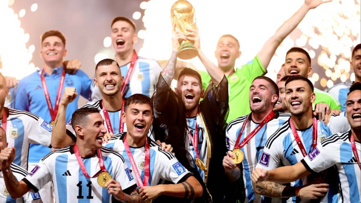タグ付き 正規品 最新作 アルゼンチン代表 2022年 ワールドカップ優勝