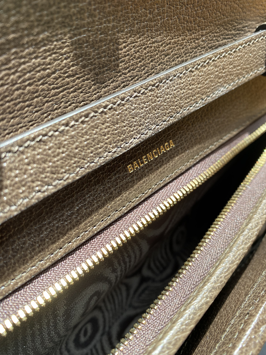 80%OFF!】 BALENCIAGA×GUCCI hacker project 長財布 mandhucollege.edu.mv