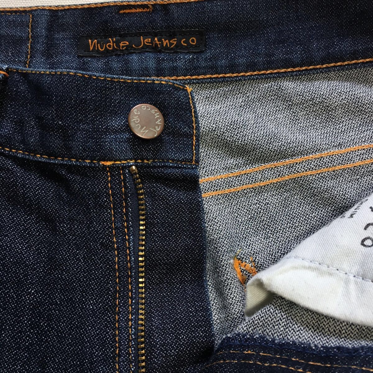 【美品】nudie jeans LOW SLIM JIM 30×32 DRY W78cm ヌディージーンズ スリム ジム スタンダードモデル / デニム ジーンズ_画像5