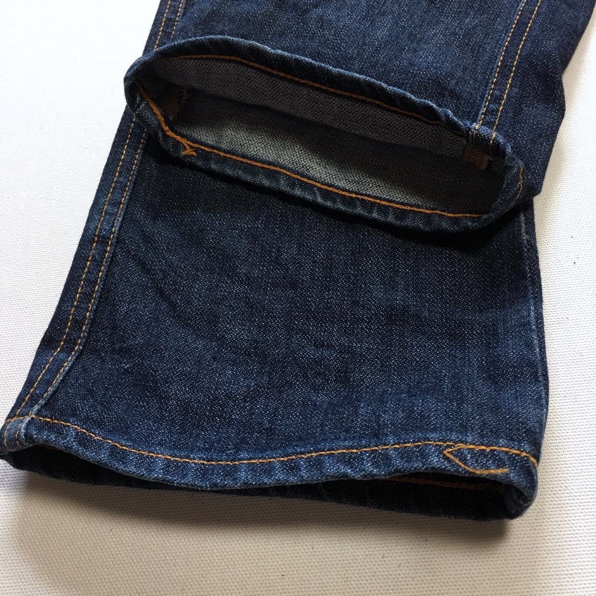 【美品】nudie jeans LOW SLIM JIM 30×32 DRY W78cm ヌディージーンズ スリム ジム スタンダードモデル / デニム ジーンズ_画像7
