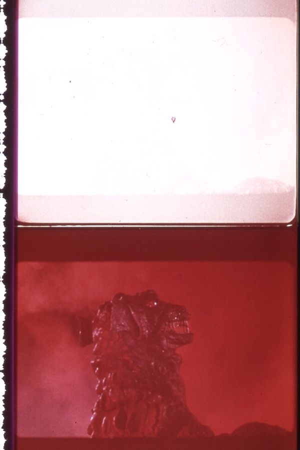 35㎜予告編フィルム 9種×５コマ 英国特撮「怪獣ゴルゴ」　1961年　　　　　　　　　　　　　　　　　　　　　　　　_画像9