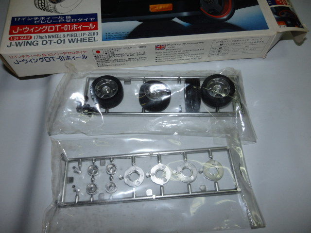  not yet constructed goods * that time thing Fujimi model 1/24 17 -inch wheel & Pirelli P Zero tire J- Wing DT-01 wheel IU17 G3384