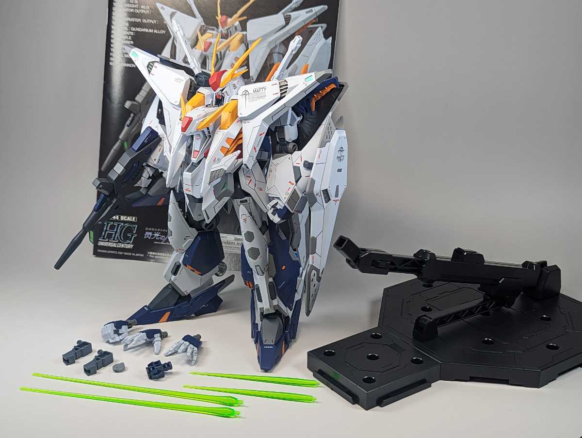 完成品 塗装済 改修済 バンダイ HGUC 1/144 クスィーガンダム 機動戦士 ...