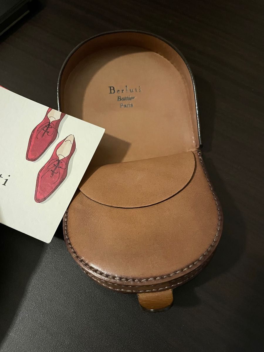 Berluti ベルルッティ 馬蹄コインケース 小銭入れ 美品 希少 激 Berluti ベルルッティ 馬蹄コインケース 小銭入れ 美品 希少 激