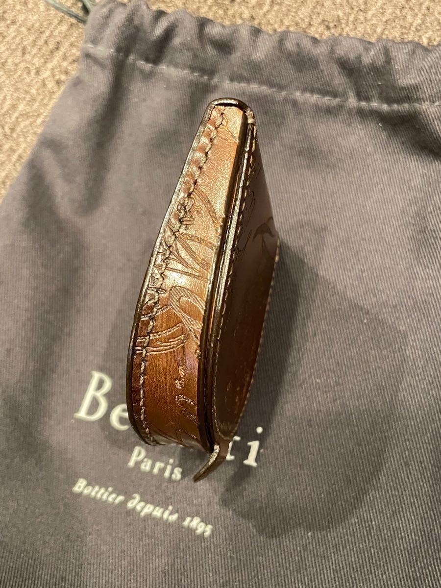 Berluti ベルルッティ 馬蹄コインケース 小銭入れ 美品 希少 激 Berluti ベルルッティ 馬蹄コインケース 小銭入れ 美品 希少 激