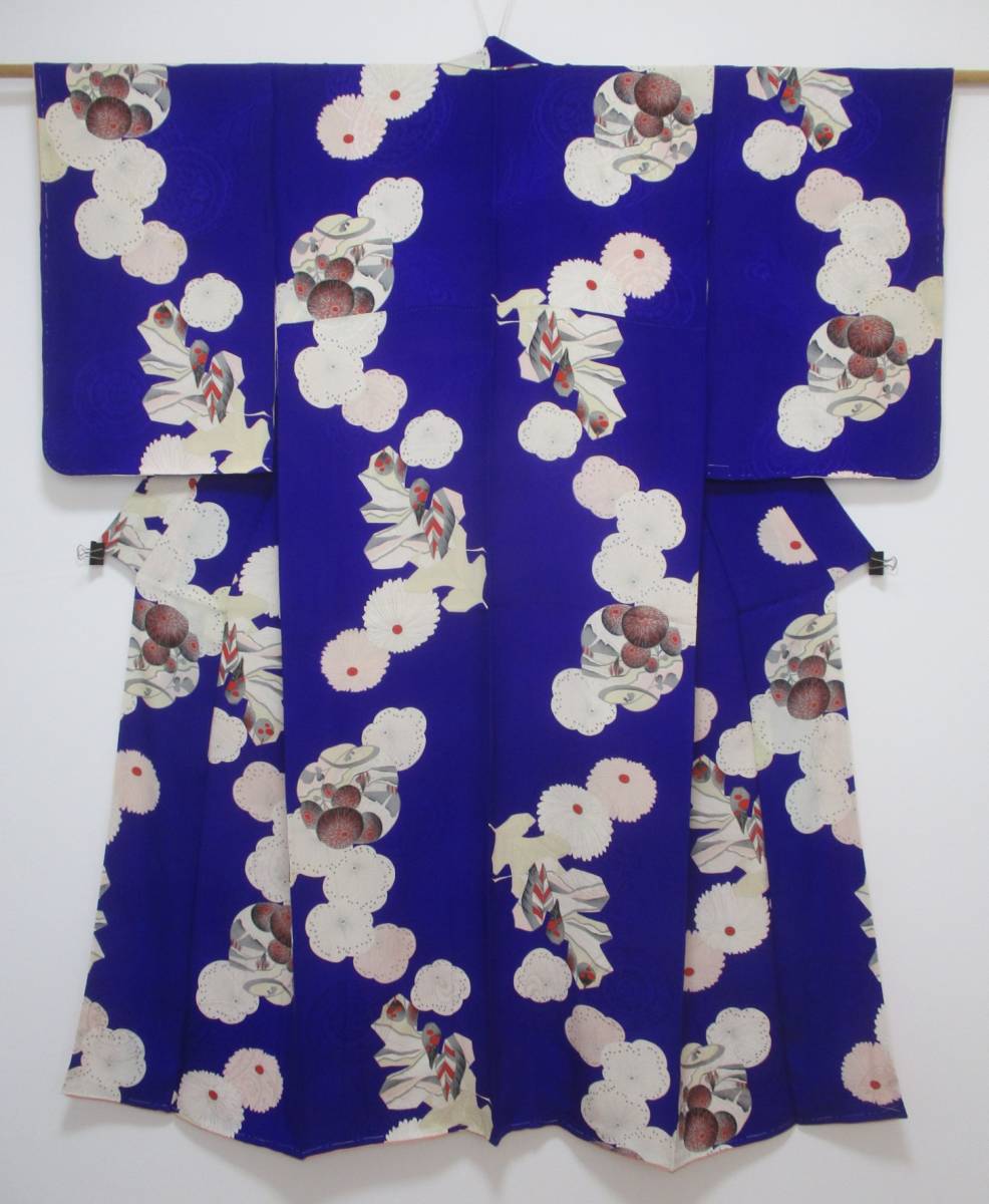 ❤️正規小売店❤️ 孔雀の羽根花草模様 キラキラ小紋 www.cembatukan.com