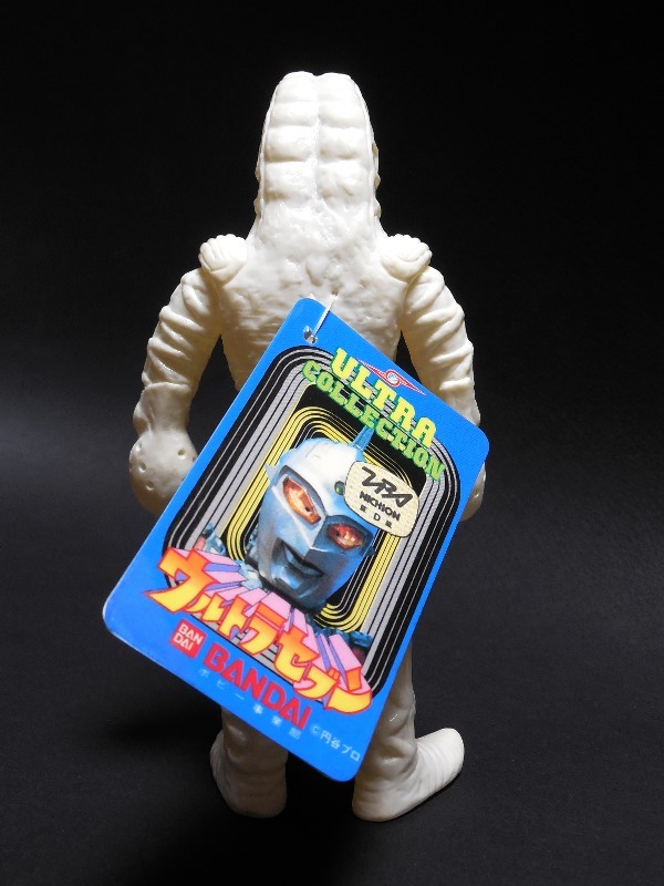 白成型 ゴドラ星人 1983 プラタグ付 未塗装 バンダイ ウルトラ 白成型 ゴドラ星人 1983 プラタグ付 未塗装 バンダイ ウルトラ