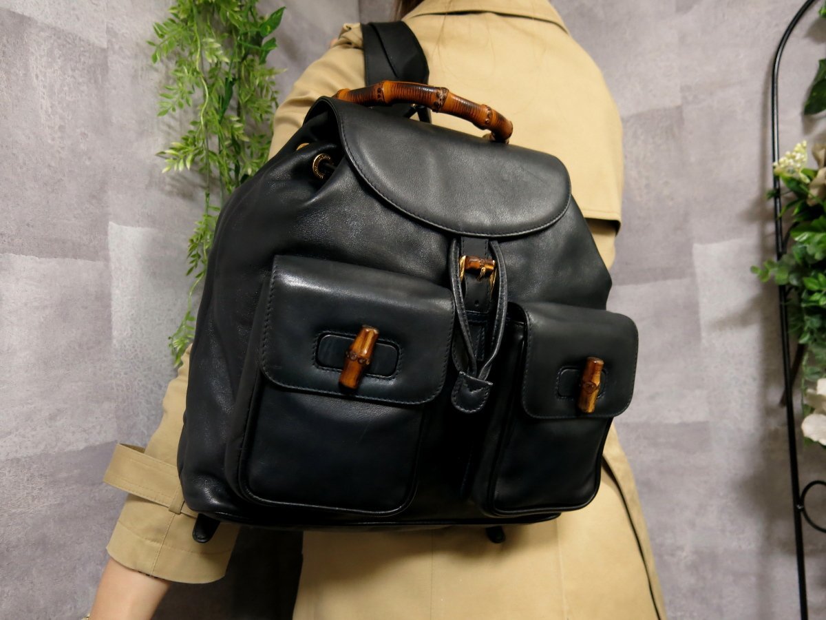 超美品 GUCCI グッチ バンブー カーフ レザー 本革 リュック サック ダークネイビー G金具 ヴィンテージ B5 収納 Js32655