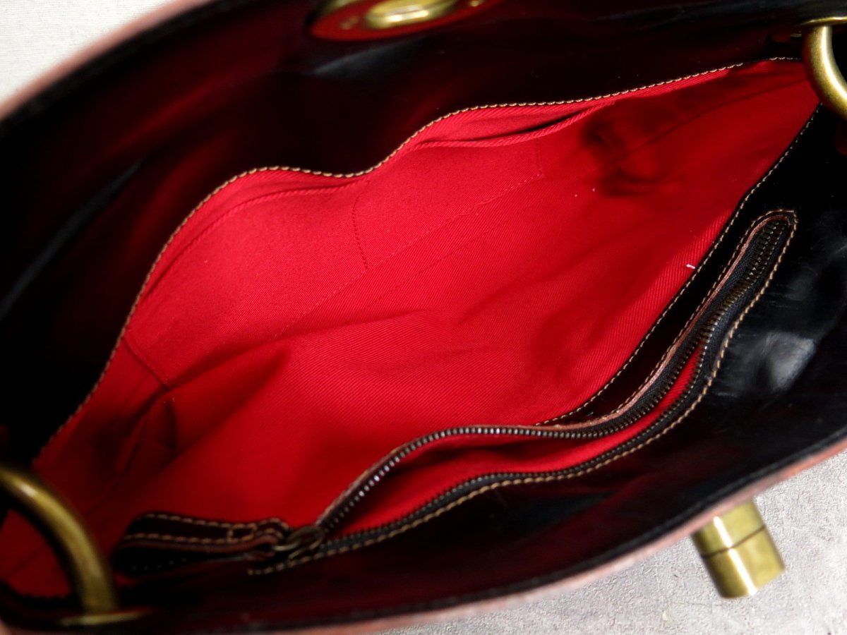 超 LOEWE ロエベ アナグラム ロゴ型押し スエード カーフ レザー 本革