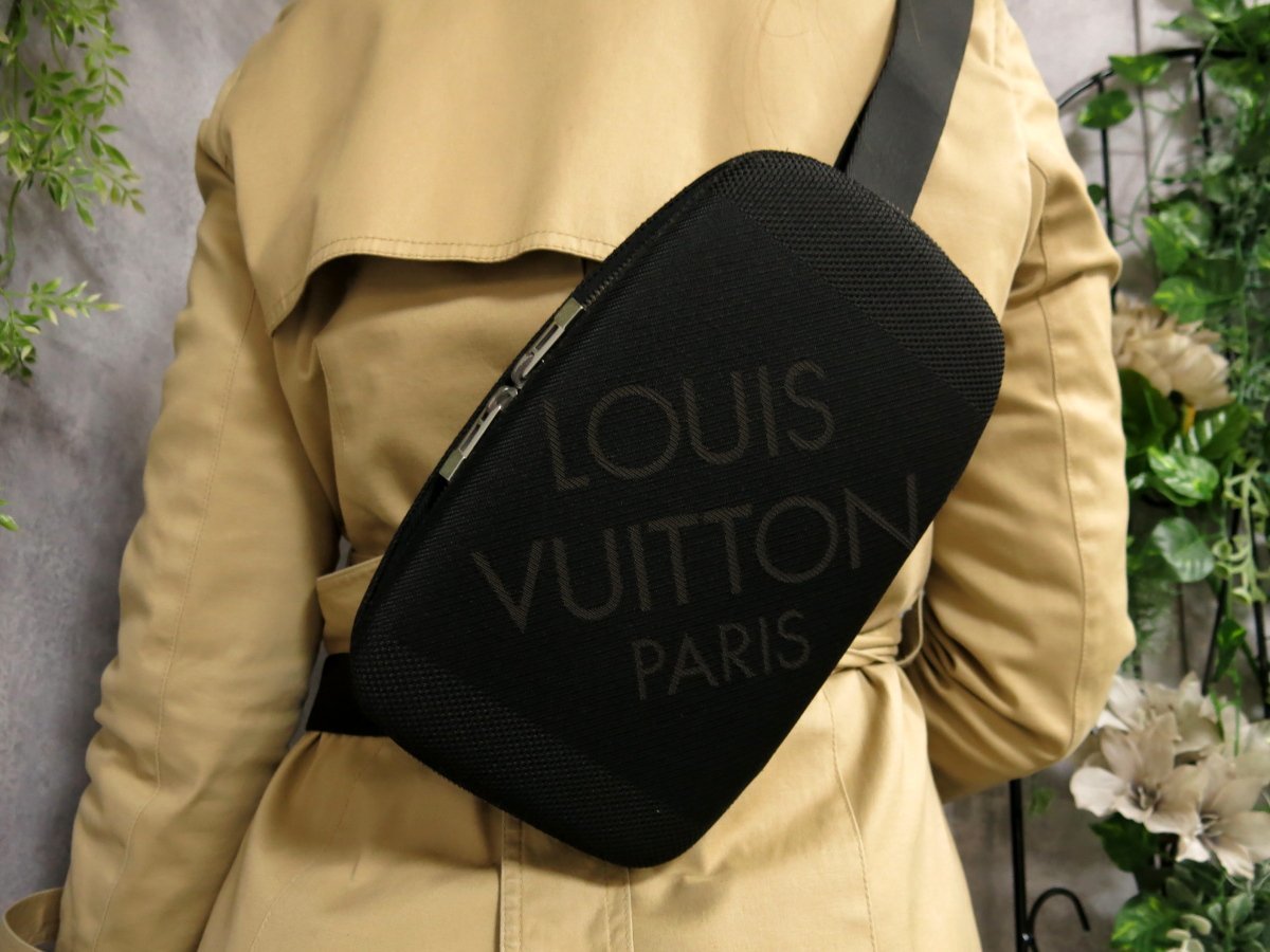 ルイヴィトン LOUIS VUITTON マージュ ボディバッグ - ボディーバッグ