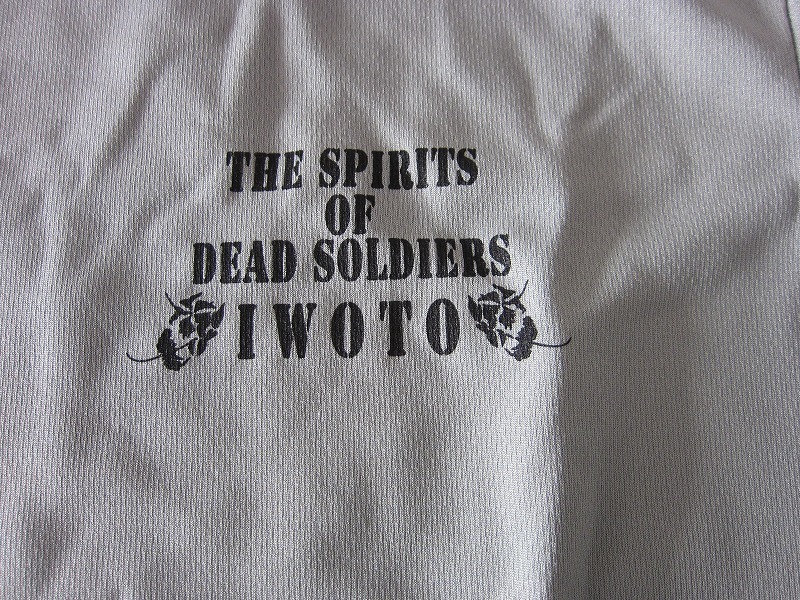 再出品 【未使用】 IWOTO Tシャツ 硫黄島 シャツ グレー Lサイズ の画像2