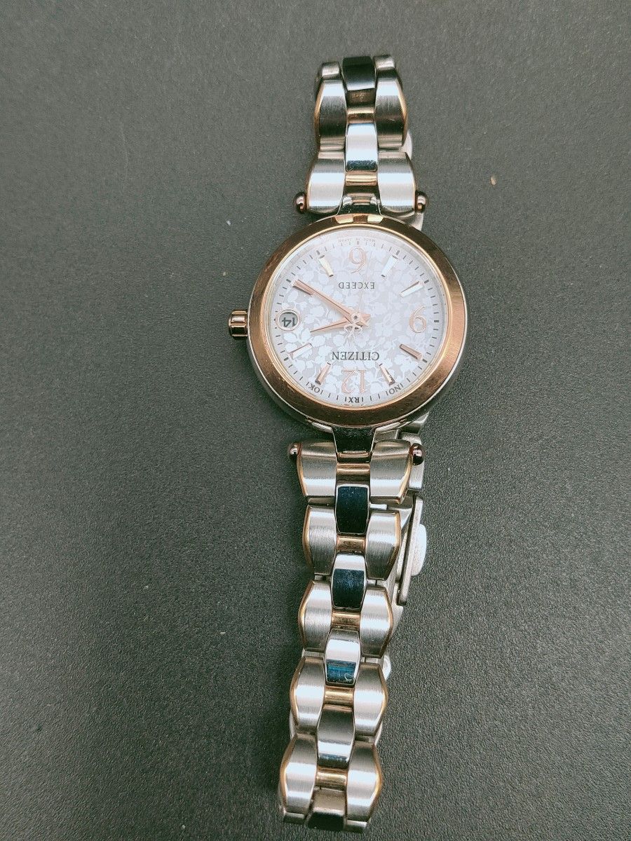 新品・未使用品 CITIZEN エクシード エコ・ドライブ 電波時計 レディース シチズン エクシード エコドライブ電波時計 シェル文字盤