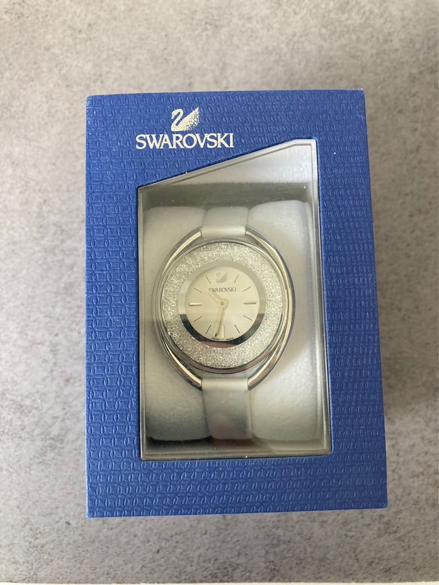 SWAROVSKI スワロフスキー 腕時計 クリスタルライン 美品　