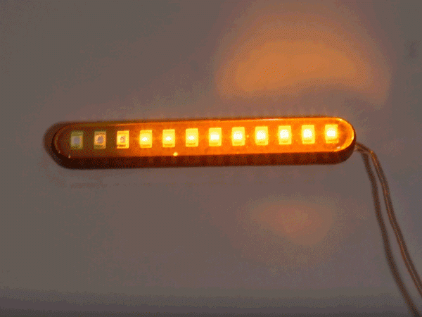 【郵送無料】汎用　LEDウィンカー LED 流れるウインカー　シーケンシャルウインカー 貼り付けタイプ_画像3