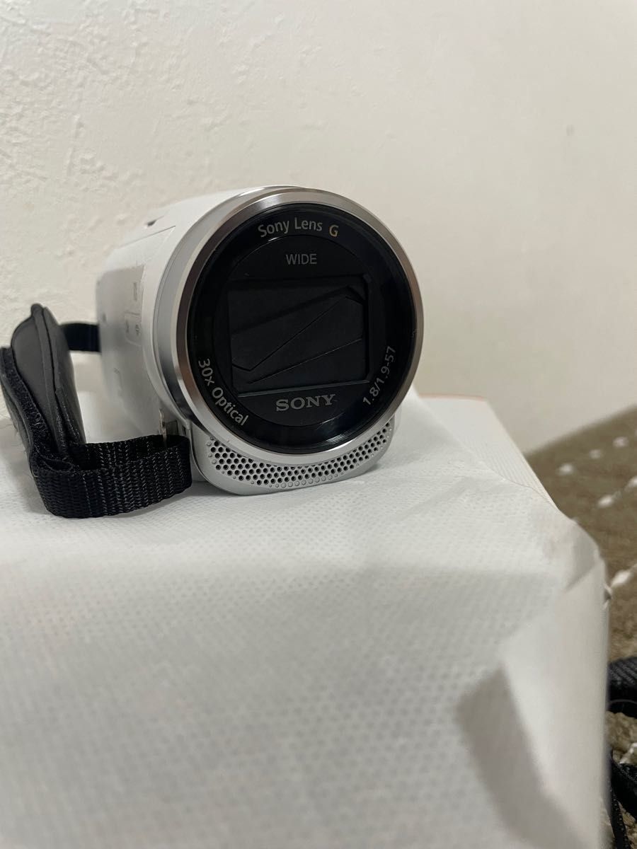美品 SONY ビデオカメラ HDR-CX680 ホワイト 箱・説明書あり 美品 SONY ビデオカメラ HDR-CX680 ホワイト 箱・説明書あり