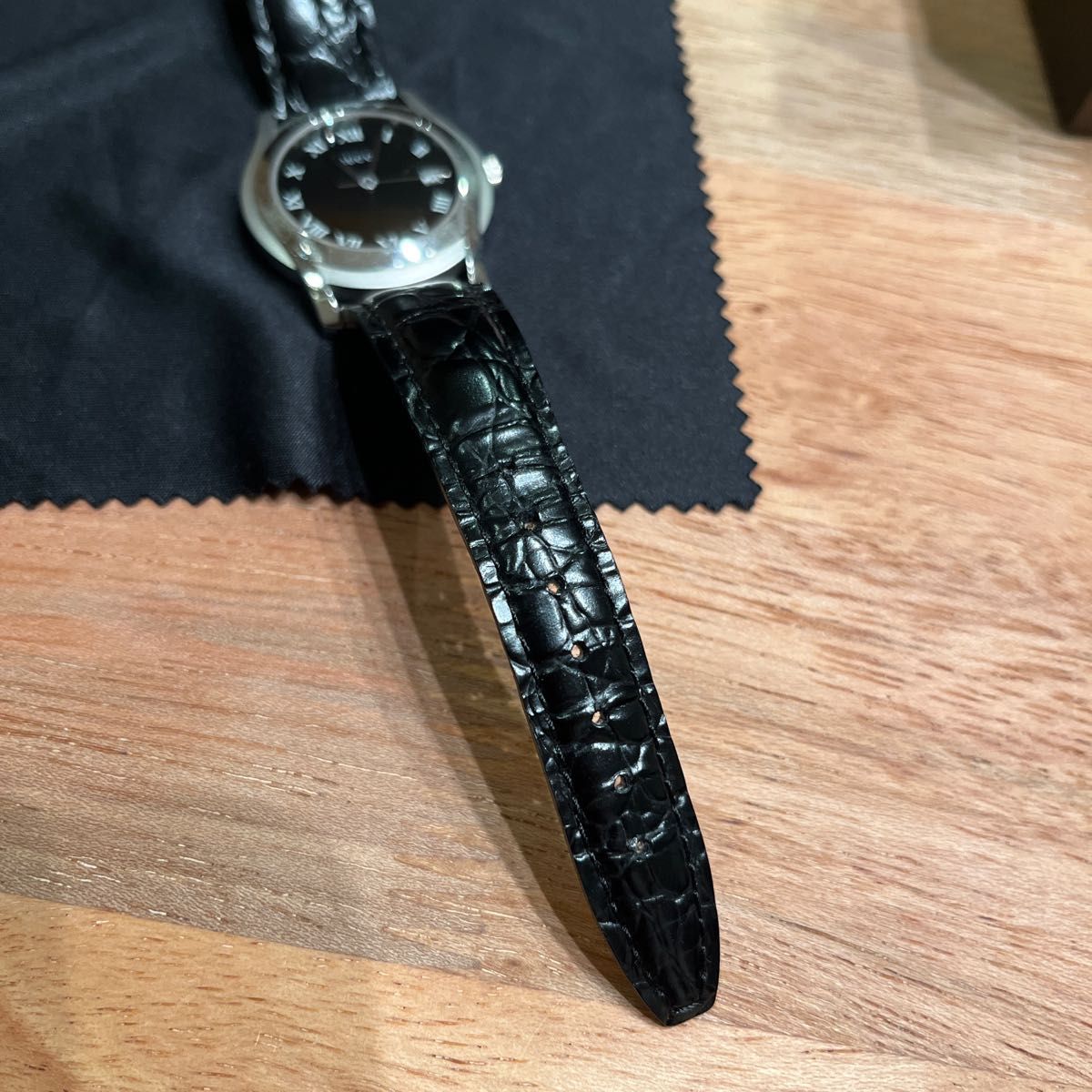 GUCCI 腕時計 グッチ 箱付き 型番YA055301 | alfasaac.com