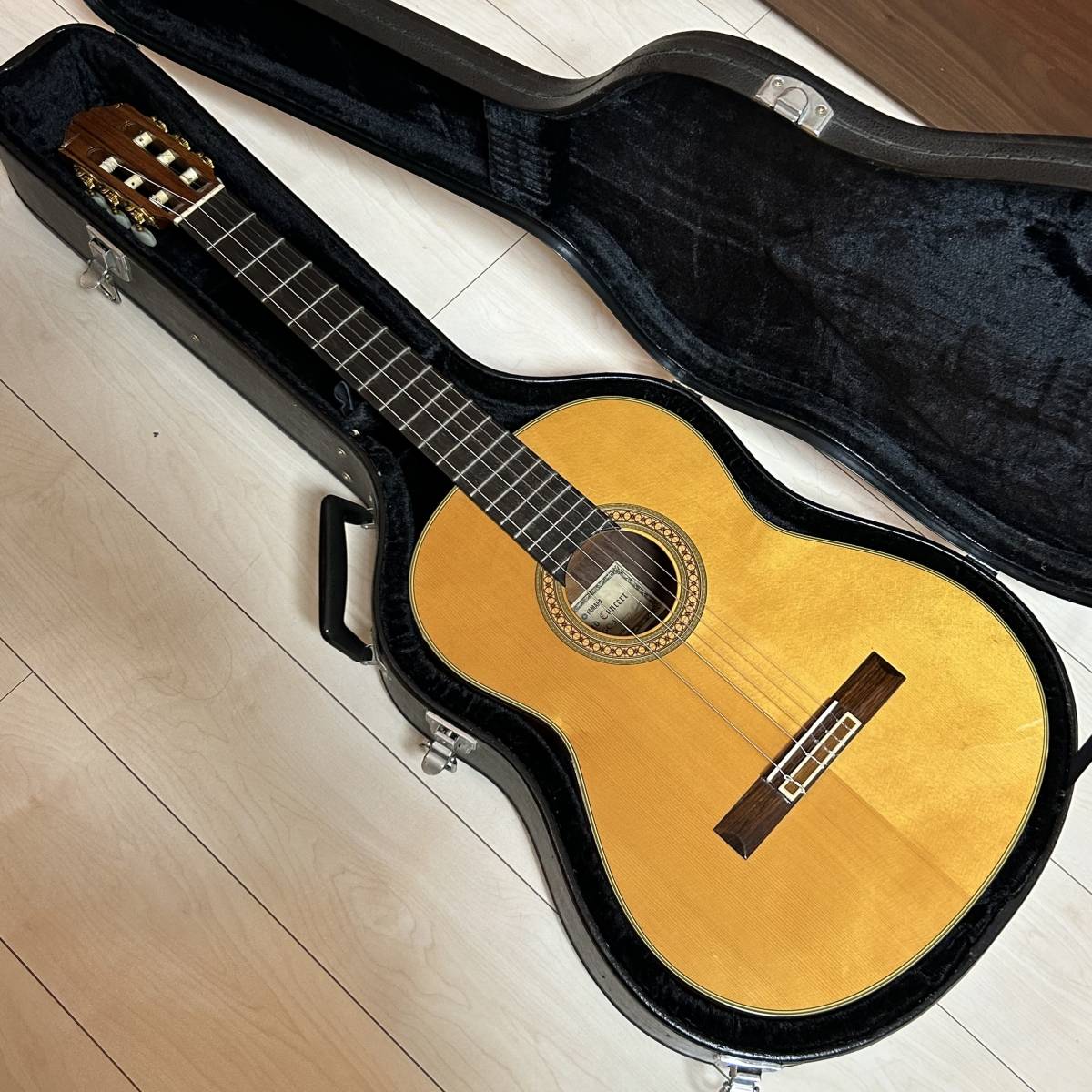 みっちゃん様 ヤマハ クラシックギター GC 31 | monsterdog.com.br