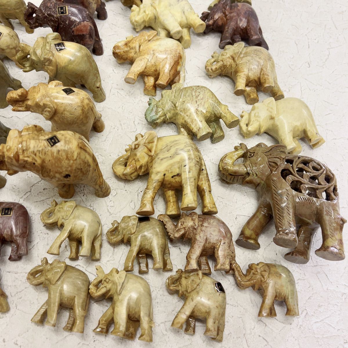 INDIA インディアン 石製品 大理石 象彫刻 石彫刻 透かし彫刻 親子