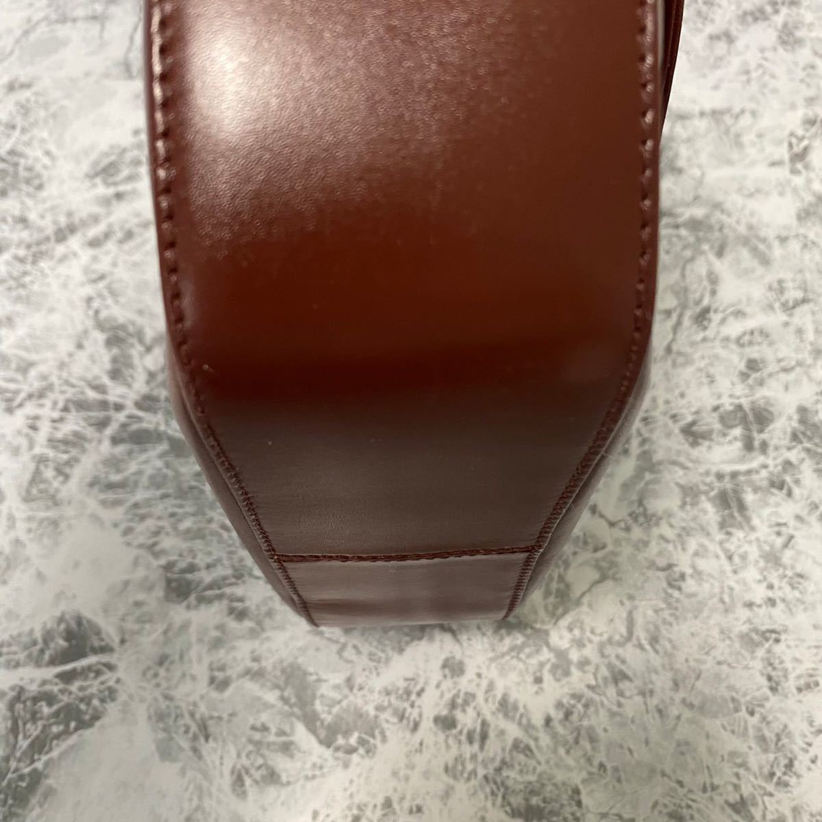 美品 カルティエ マストライン ショルダーバッグ ワインレッド